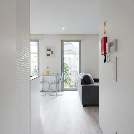 Apartment Modern Loft With Gym & Parking By Lovelystay Porto