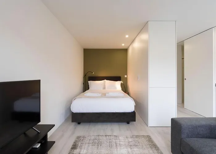 アパート Lovelystay - Modern Loft With Gym & Free Parking Minutes Away From Cbd